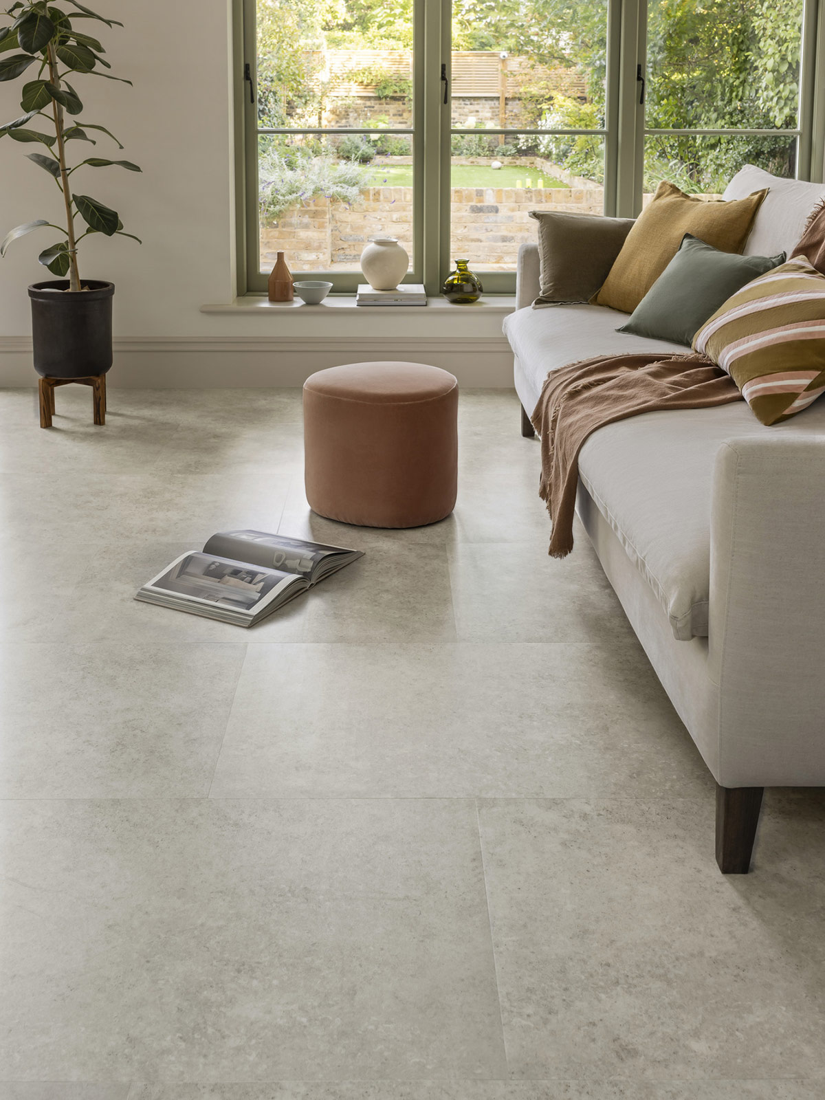 Ground l ✨05aw archive Stone SS5S4403-Temple-Stone-Broken-
